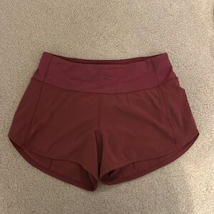 Lululemon Speed Up 4inch shorts: Mid-Rise